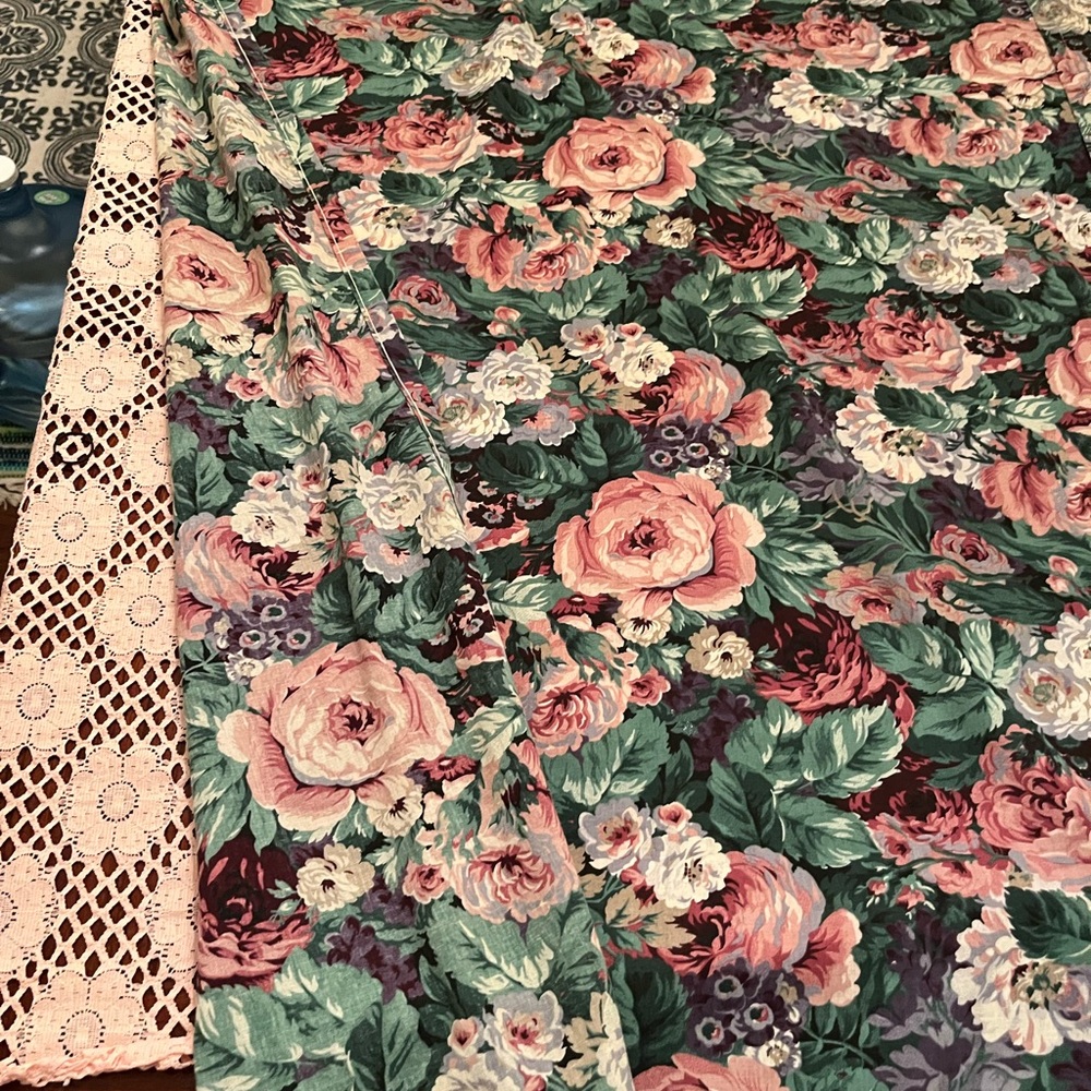 Vintage shower curtain/ Firm Price - Picture 13 of 16